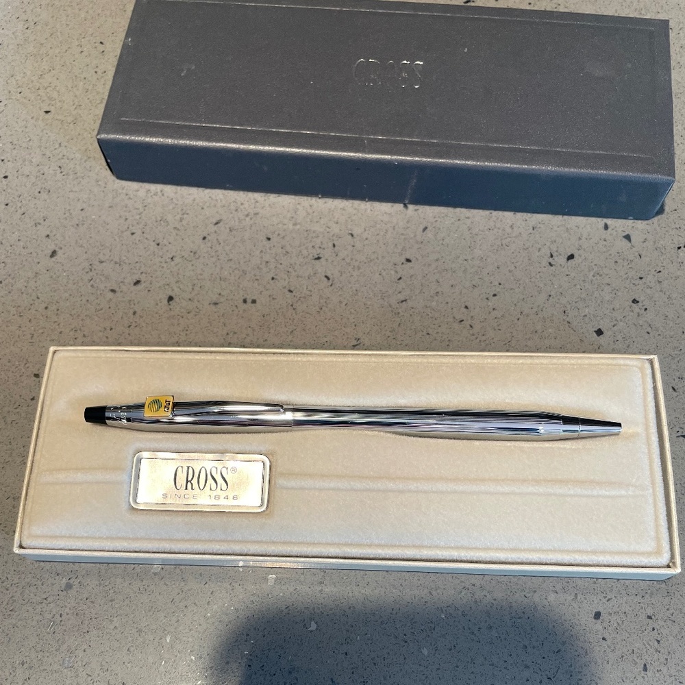 Vintage Cross #3502 silver chrome pen.